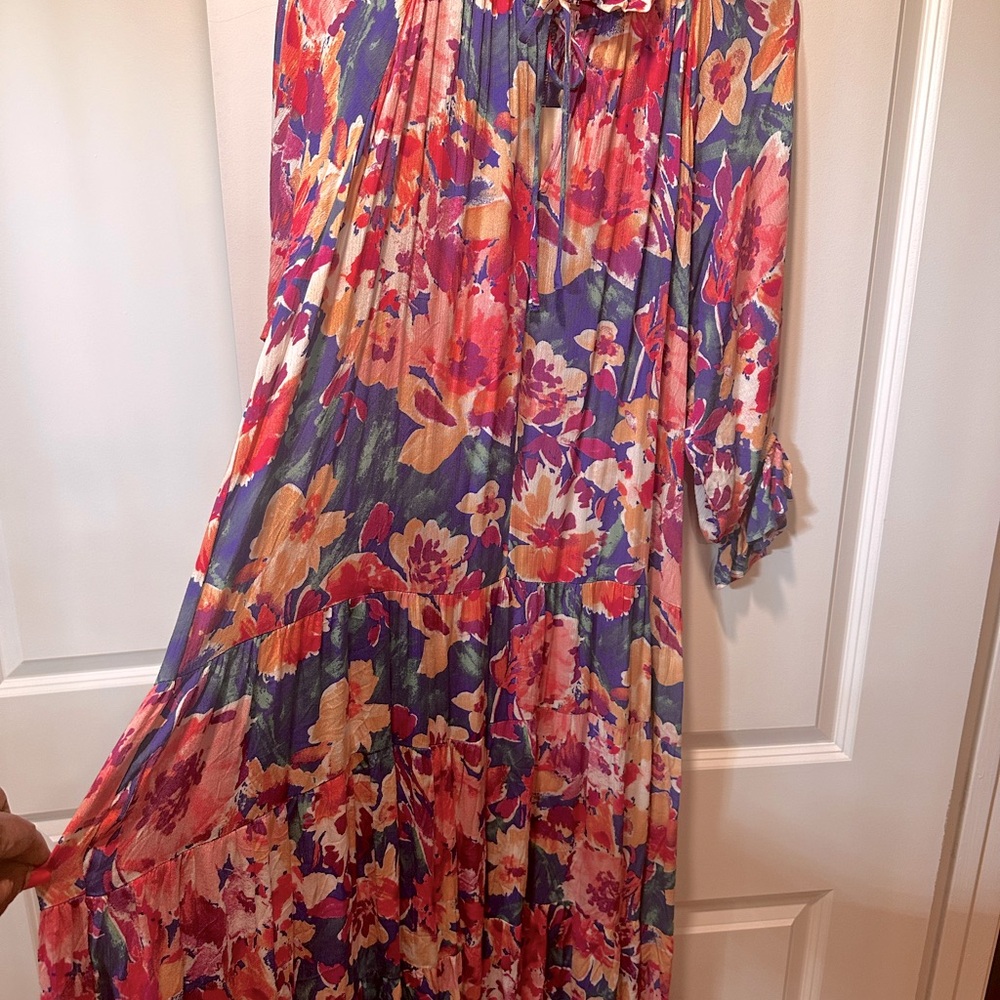 Easel Colorful Floral Dress with Tie Detail - Picture 8 of 8